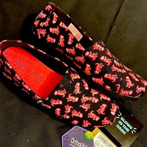 TOMS T-Rex Skeleton Glow in the Dark Alpargata Shoes W 5 NWOB